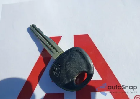 2010 Hyundai Accent Gs из США, поврежденный, VIN KMHCM3AC2AU159393